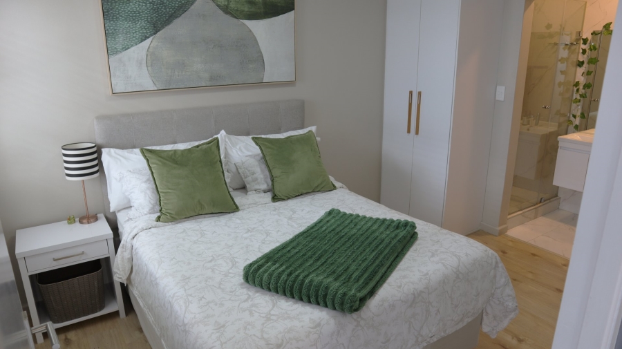 32 Bedroom Property for Sale in Table View Western Cape